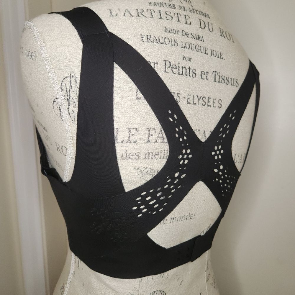 Victoria Sport Black Sportsbra